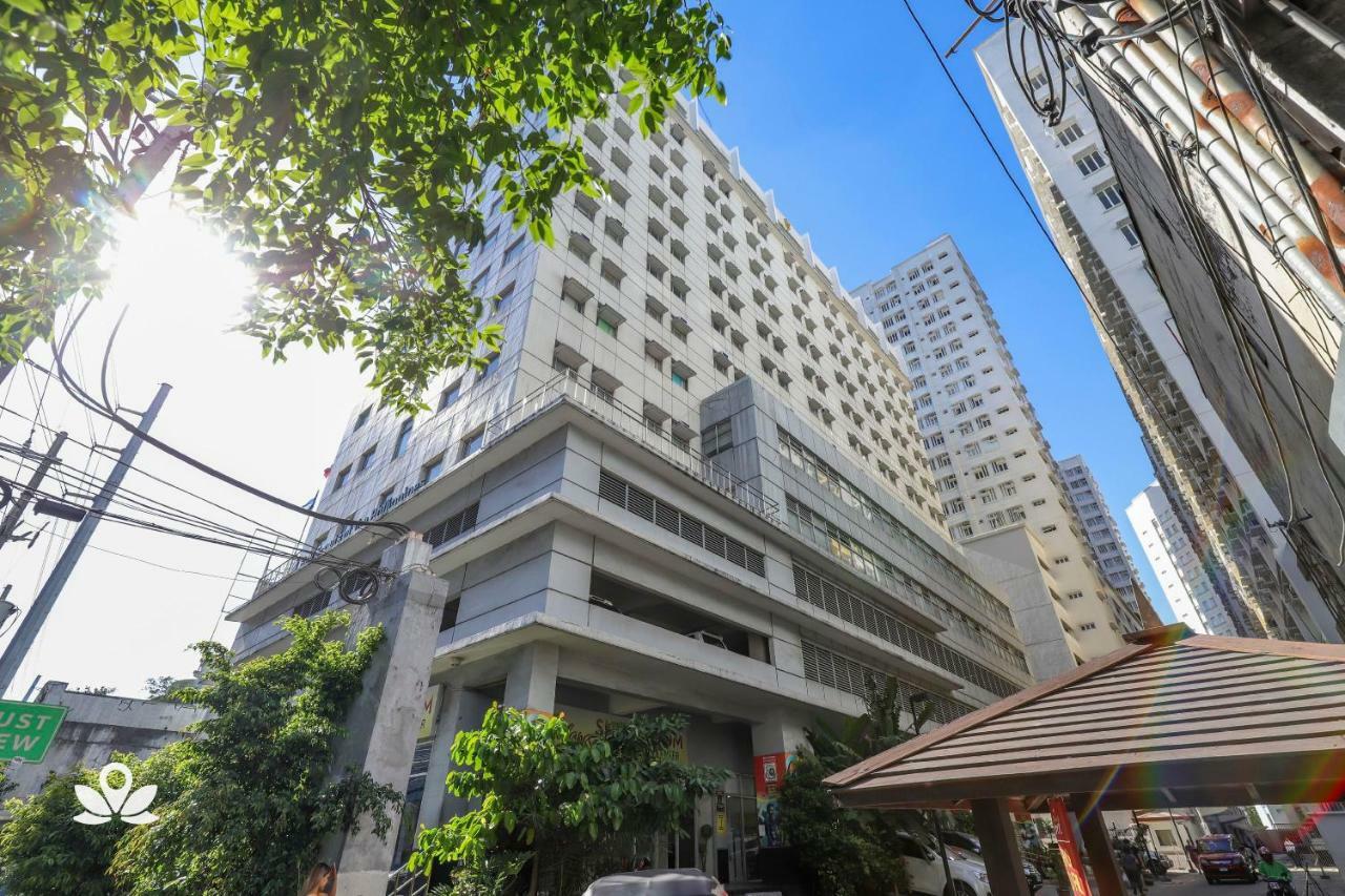 Zen Rooms Bp International Manila Exteriör bild